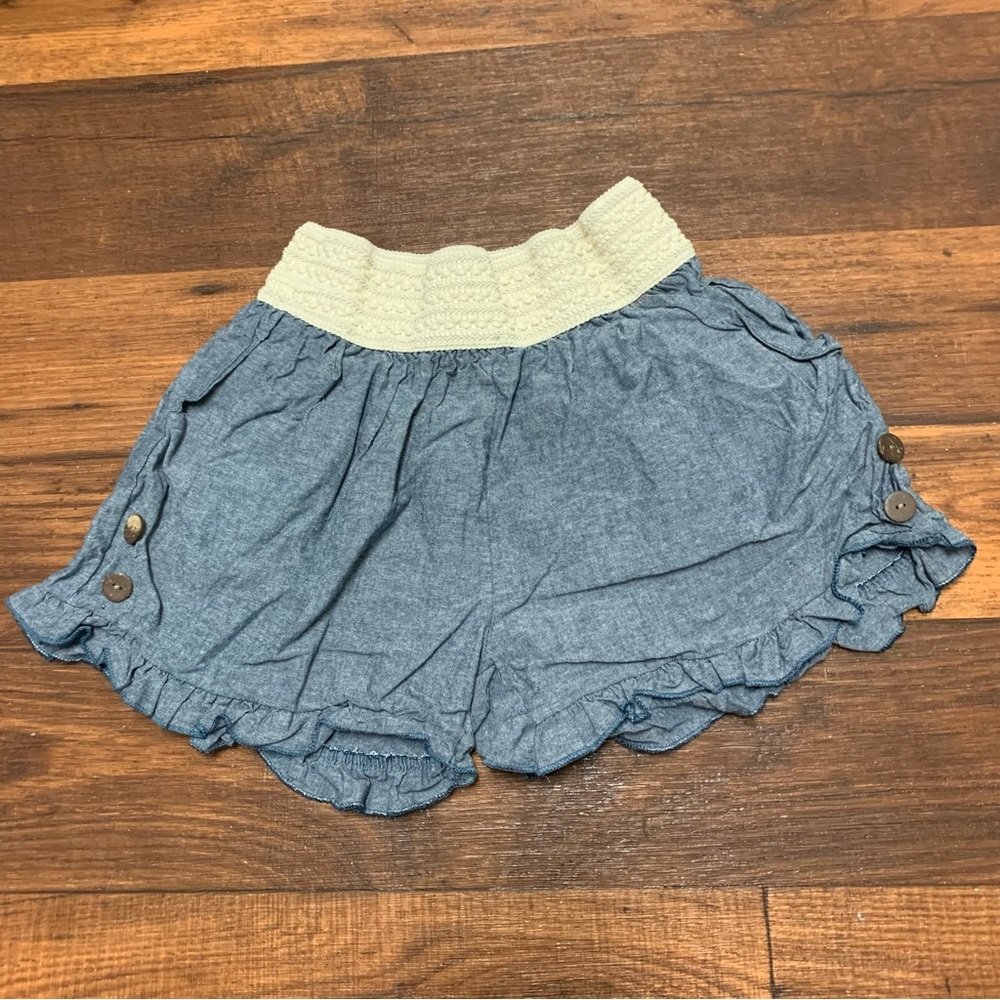 TWENTY SECOND 22nd Women’s Blue With Cream Lace Shorts Size M